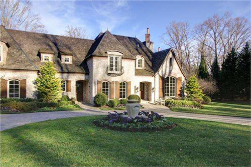 曼城留学如何租房呢