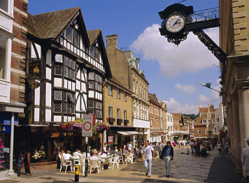 在英国买房，伦敦周边区域哪里好？