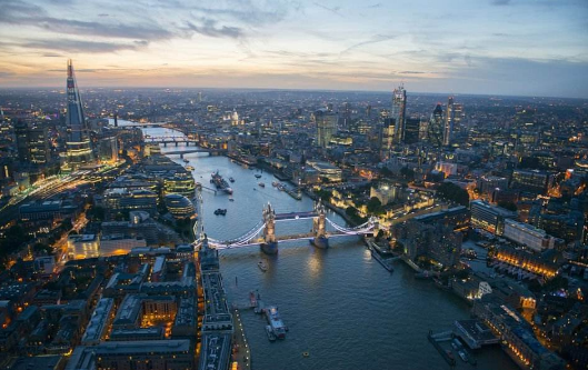 英国人购买房产需要“父母银行”？