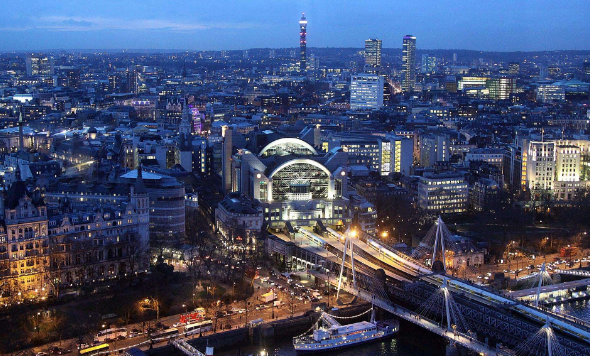 接近80%的英国家庭买不起更大的房子！