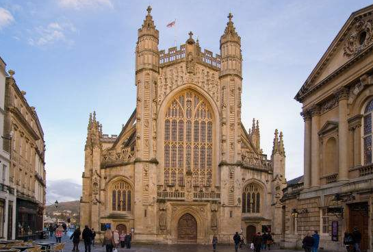 英国买房前，提前转按揭容易错失“高收益”